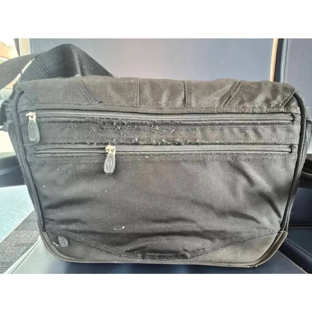 Oakley vintage bag